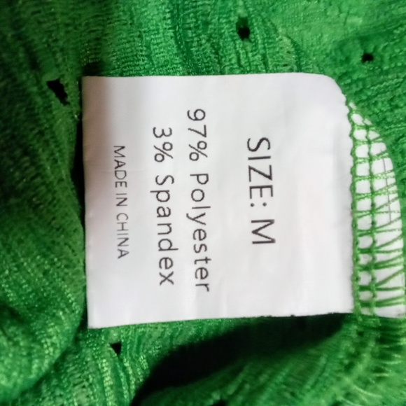 Elegant Green Eyelet Women's Top - Picture 7 of 7